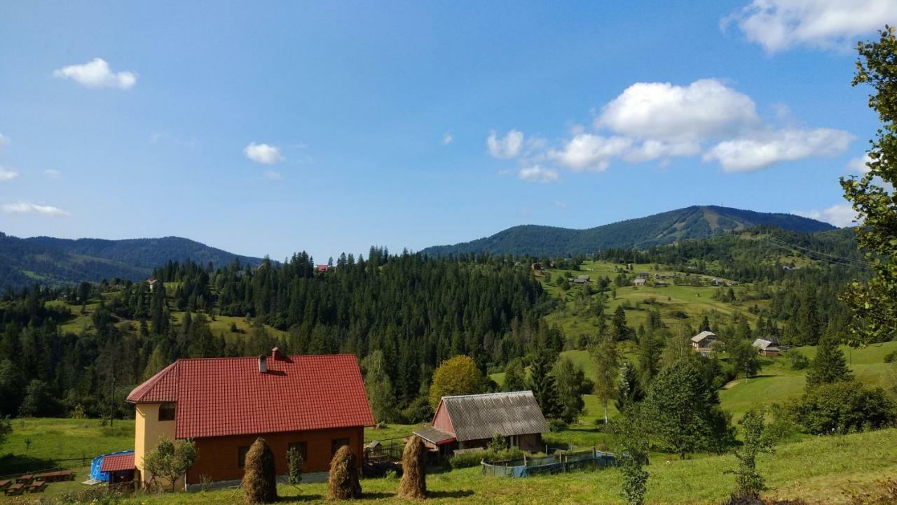 Zacharovany Karpaty Slavske Esterno foto